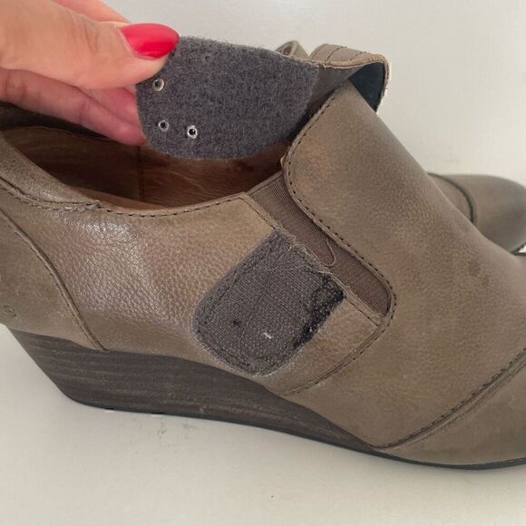 Taos Wedge Shoes Booties Size 9 Tan Leather Casual Slip On Comfort SPLURGE - Picture 6 of 11